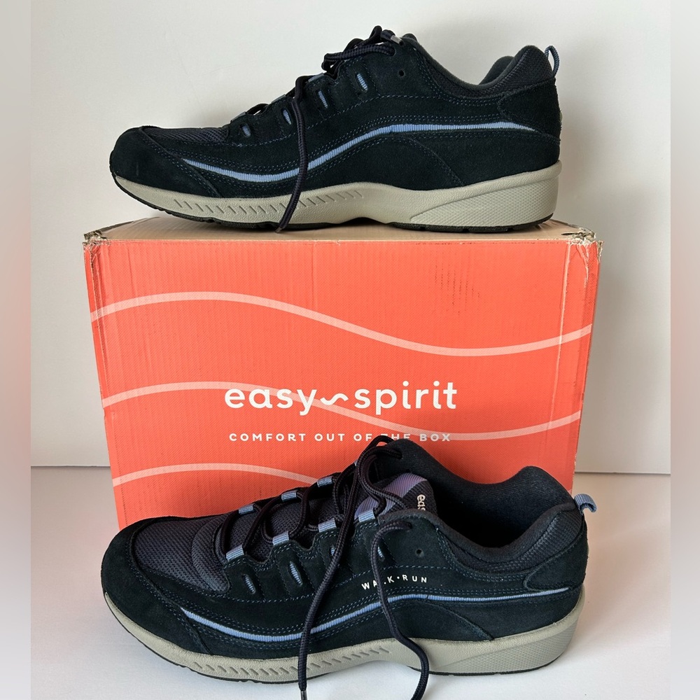 Easy Spirit Roadrunner Mood Indigo Athletic Sneakers Women’s Size 12M NWB